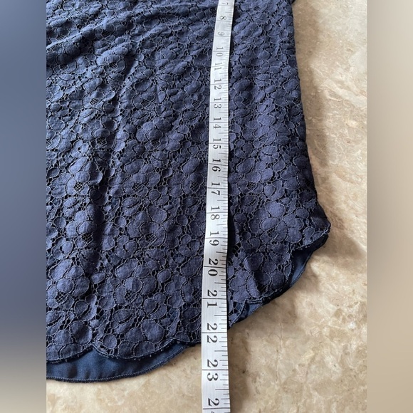 Aritzia TALULA Betsy Lace Top navy blue XS - Picture 8 of 9
